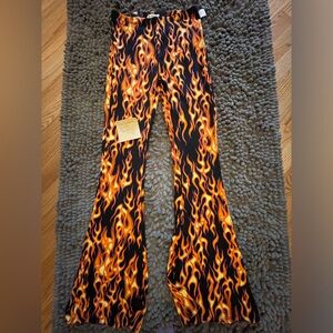 Flamed Flare Yoga Pants